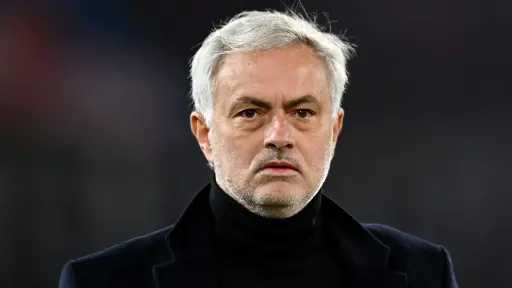 الاتحاد البرازيلي يفاوض مورينيو لتدريب...
