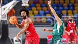 الأهلى يطالب اتحاد كرة السلة...