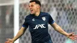 رئيس باتشوكا يكشف حقيقة ...