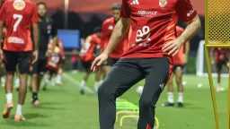 مدة غياب عمر كمال عبد...