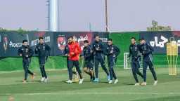 الأهلي يختتم تدريباته استعدادًا لموقعة...