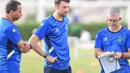 بعد الهزيمة القاسية.. الاتحاد يفكر...