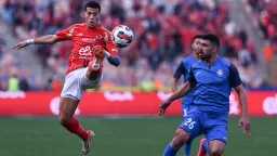 الأهلي يعبر سموحة بثنائية ويتصدر...