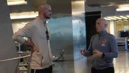 «رجال طائرة الأهلي» راحة من...