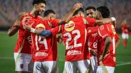 كولر يستعبد 10 لاعبين من...