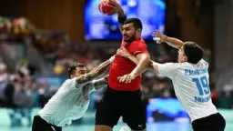 منتخب اليد يواجه البحرين اليوم...