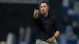 مدرب أهلي جدة يقترب من...