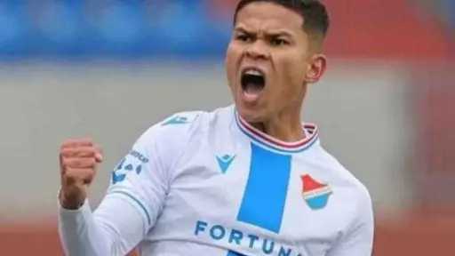 الأهلي يتراجع عن ضم البرازيلي...