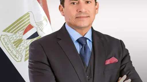 وزير الرياضة يتابع استعدادات الجامعة...