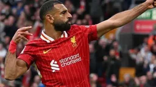 محمد صلاح.. نهائي جديد في...
