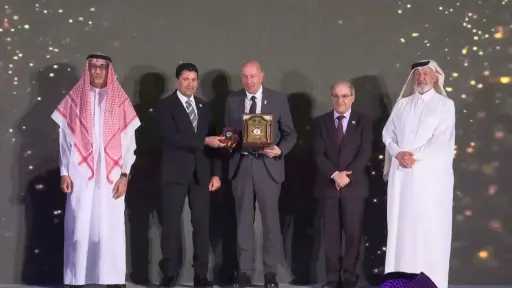 الجندي والخماسي الحديث الأفضل عربيا.....