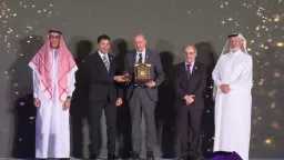 الجندي والخماسي الحديث الأفضل عربيا.....