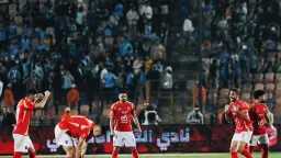 لأسباب صحية.. تغيير الحكم المساعد...