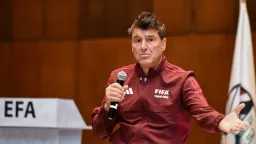 بوساكا يركز على الالتحامات ولمسة...