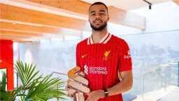 جاكبو يتفوق على محمد صلاح...