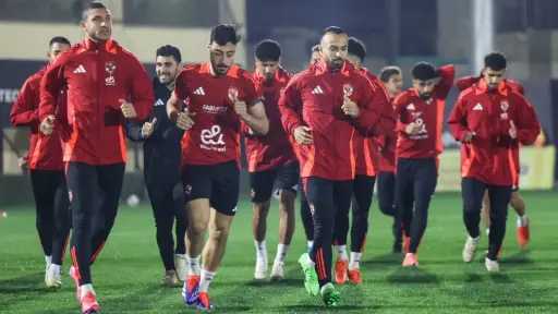 عصام الحضري: هناك لاعب في...