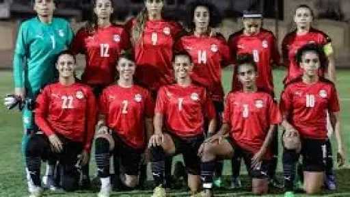 طاقم حكام ليبيرى لمباراة رواندا...
