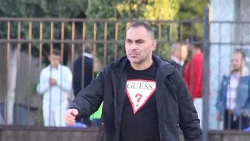 أحمد عيد عبدالملك يقترب من...