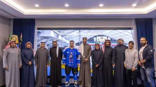 نجم المنتخب الكويتي لهوكي الجليد...