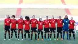 بعثة منتخب الكرة النسائية تستعد...