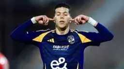 إمام عاشور: لن أرحل عن...