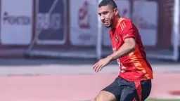 الأهلي يرفع العرض المالي لتجديد...