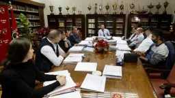 الأهلي يحسم موقفه من استكمال...