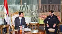 وزير الرياضة: لا أطمح في...