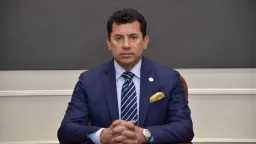 وزير الرياضة يكشف حقيقة تطبيق...