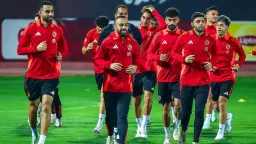 الأهلي يواجه زد اليوم في...