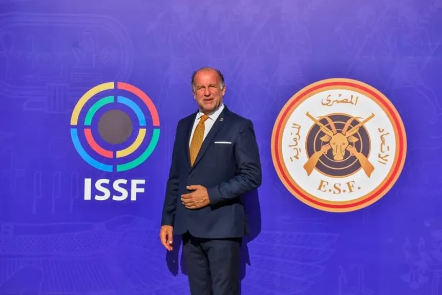 رئيس الاتحاد الدولي